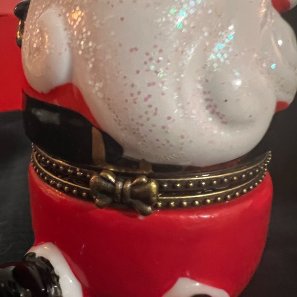 Pier 1 Santa Claus Ceramic Hinged Trinket Box with Christmas Present - Picture 14 of 15